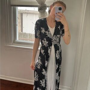 Adorable Vintage Floral Print Midi Dress